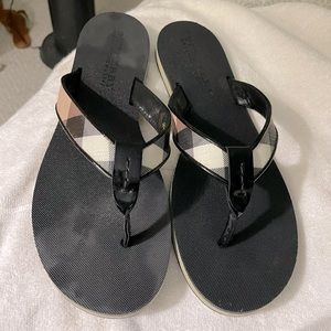 Burberry nova check flip